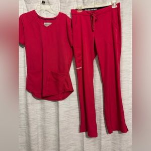 Sketchers women’s scrub set size small